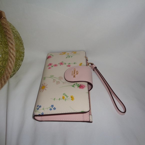 Coach C3371 Wildflower Print Tech Wristlet Clutch - Picture 4 of 7